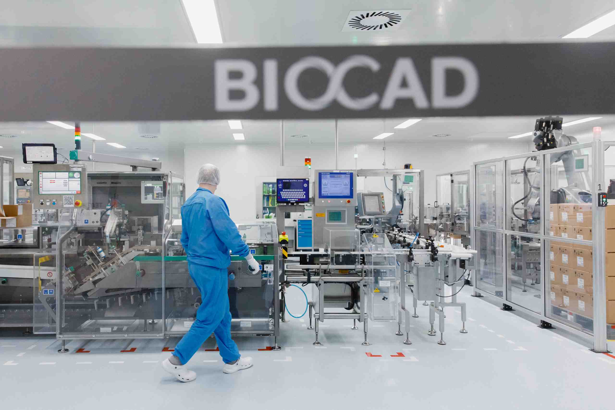 BIOCAD увеличивает производство оригинального препарата нетакимаб